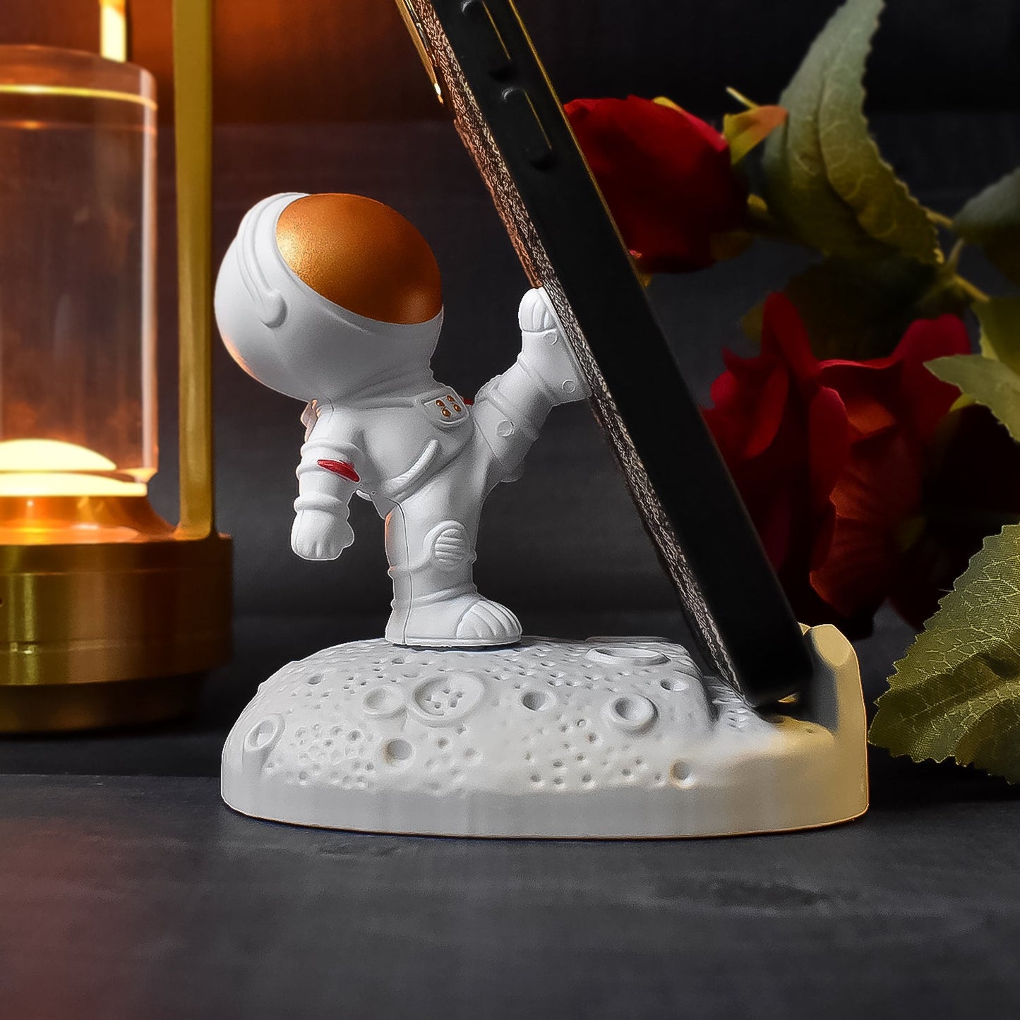 Mobile Holder Astronaut Phone Stand Planet Creative Fun 3D Design (1 Pc / Mix Design)